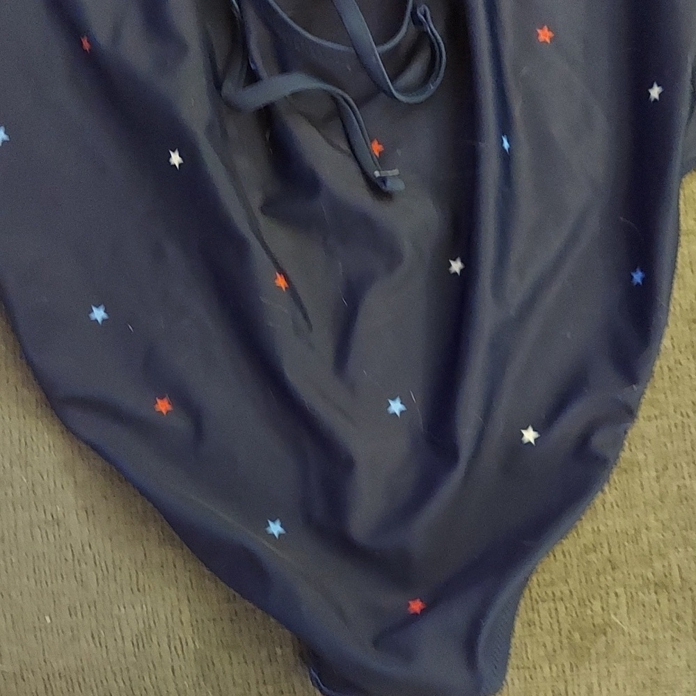 OLD NAVY One Piece V Neck Ruffle Trim Stars One Piece Swimsuit in Navy - Picture 11 of 14